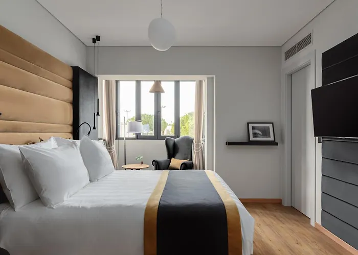 Athenian Riviera Luxurious Residence