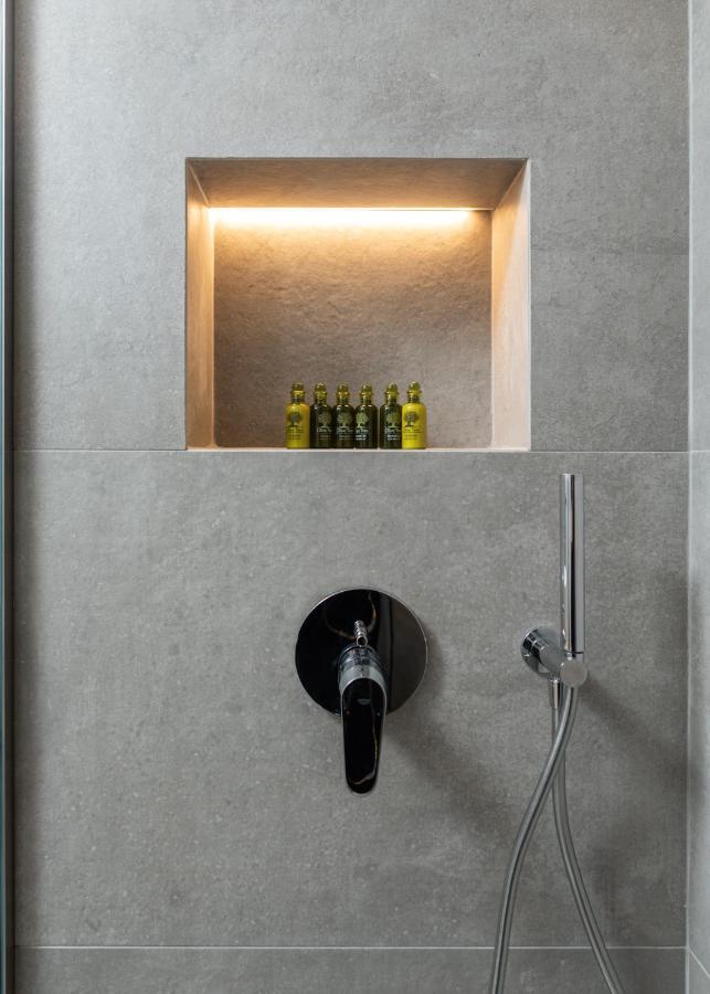 Athenian Riviera Luxurious Apartment